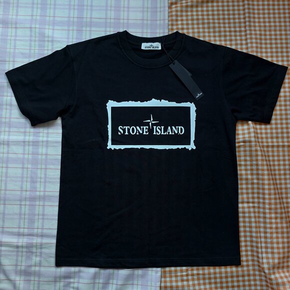 Stone Island Black Printed Short-Sleeve T-Shirt - Picture 1 of 7